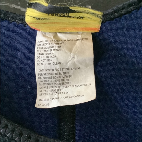 Bare women’s velocity sleeveless black rainbow wetsuit size 14 - Picture 7 of 11